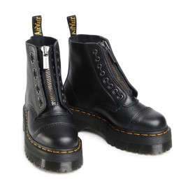 DR.MARTENS