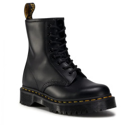 DR.MARTENS